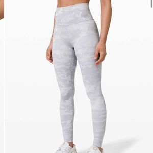 Lululemon wunder under 28”